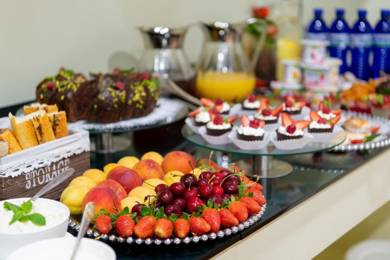 Отель Hotel S&L Тбилиси-20