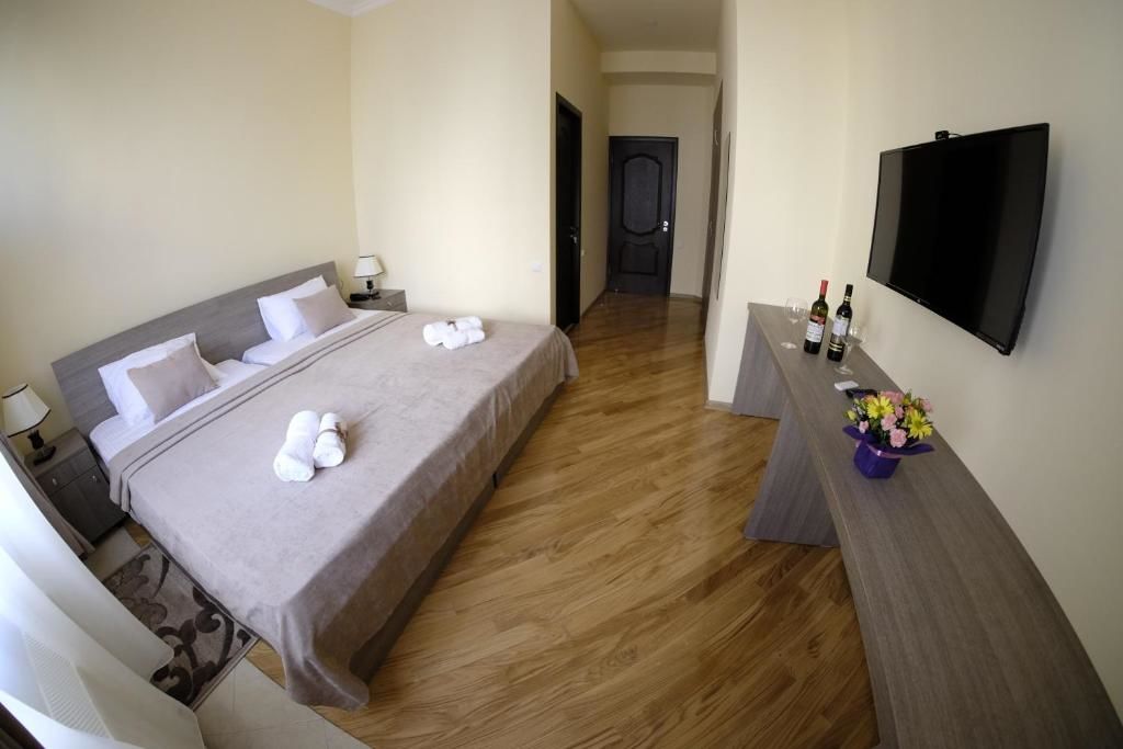 Отель Hotel S&L Тбилиси-58