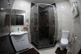 Отель Hotel S&L Тбилиси Двухместный номер с 1 кроватью и видом на горы-4
