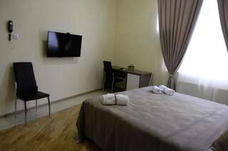 Отель Hotel S&L Тбилиси Двухместный номер с 2 отдельными кроватями-4