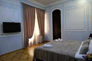 Отель Hotel S&L Тбилиси Люкс с балконом-2