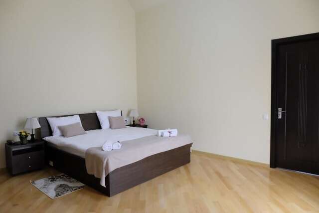 Отель Hotel S&L Тбилиси-74